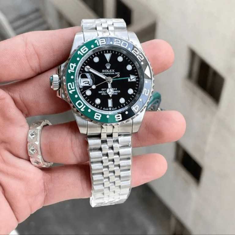 ROLEX GMT Master II 116710 vert noir sprite