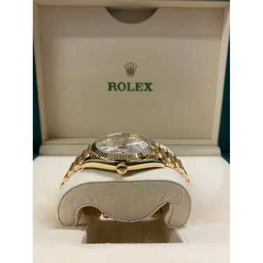 Montre-bracelet Rolex Day-Date 40