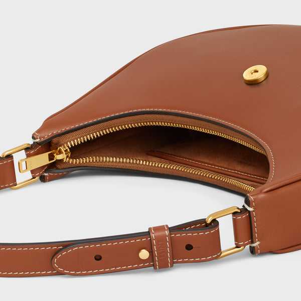 SAC AVA TRIOMPHE EN CUIR MOYEN MODELE VEAU LISSE Marron
