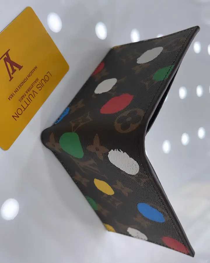 LV wallet