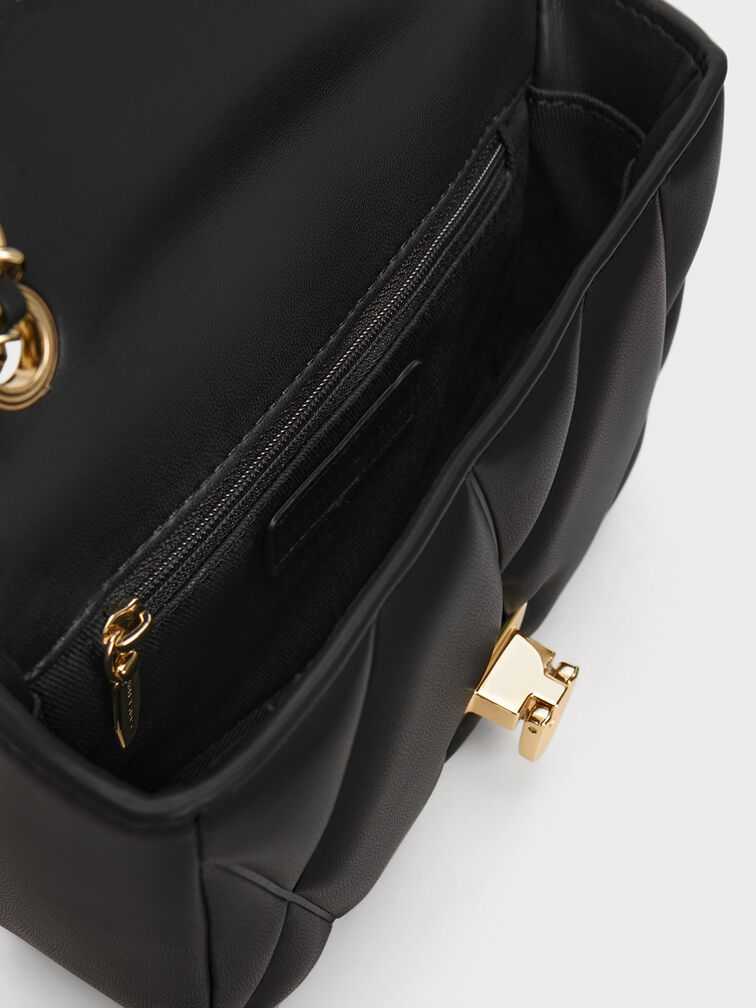 Arwen Quilted Shoulder Bag
Arwen Quilted Shoulder Bag - Black