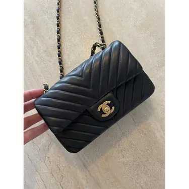 Ch@nel
Timeless/Classique Jamais
porté Noir