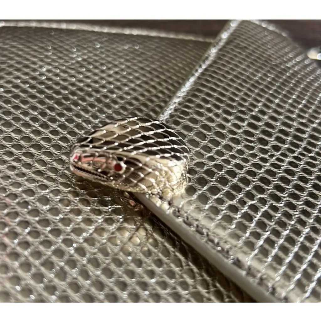 Bvlg@ri Sac bandoulière Serpenti exotique