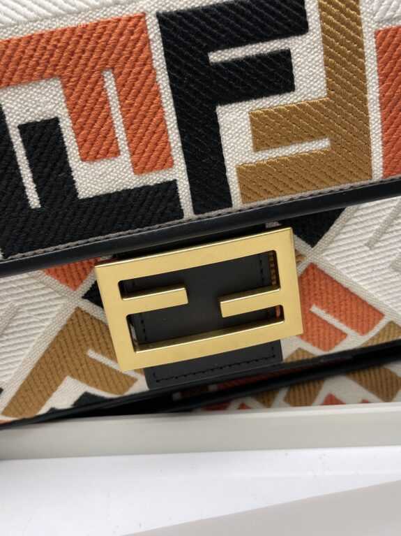 Fêndï Medium Baguette Bag In FF Motif Canvas Multicolor