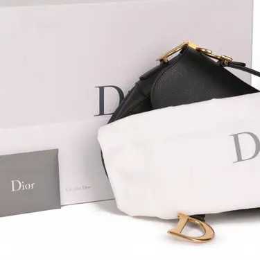 Di*r
Sac à main Très bon état
Noir