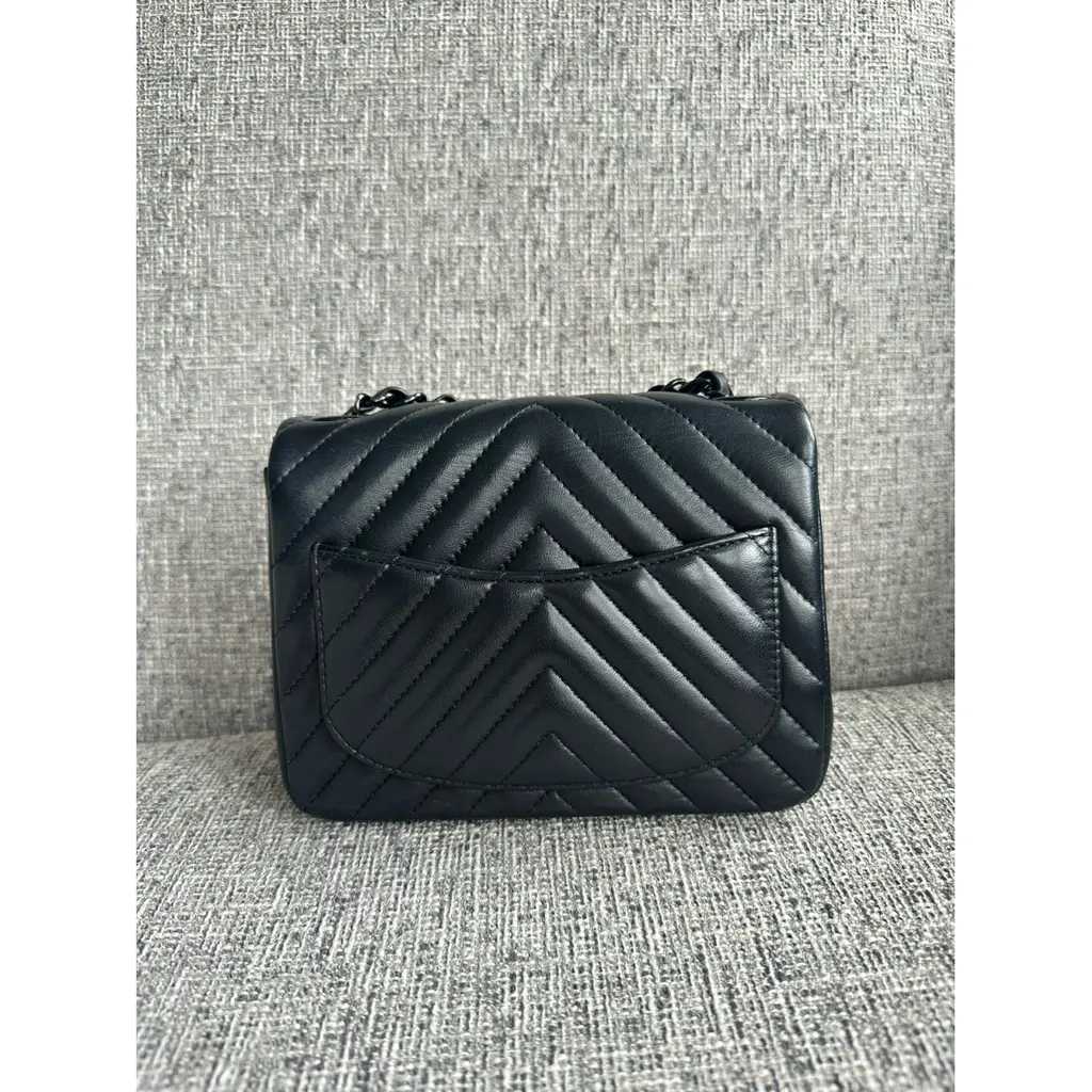 Ch@nel
Sac bandoulière Timeless/Classique Bon état
Noir