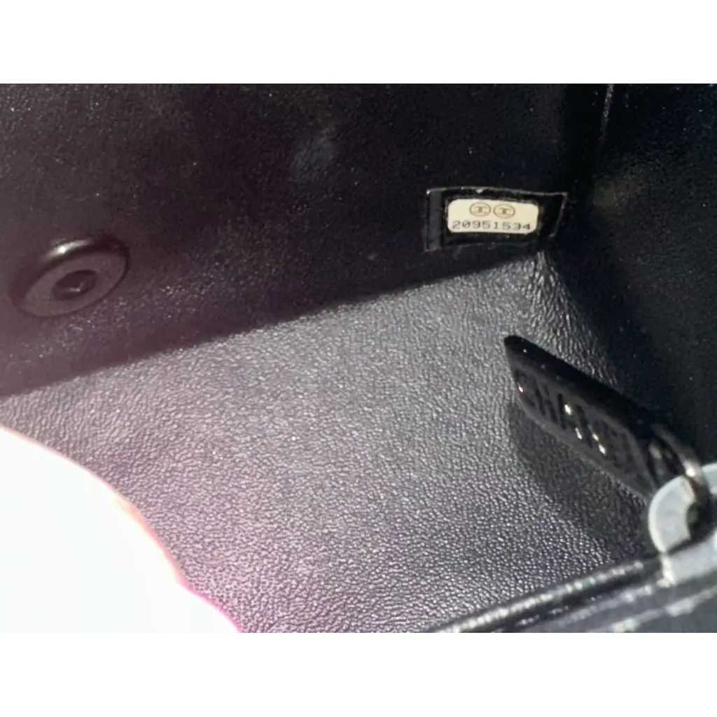 Ch@nel
Sac bandoulière Timeless/Classique Bon état
Noir