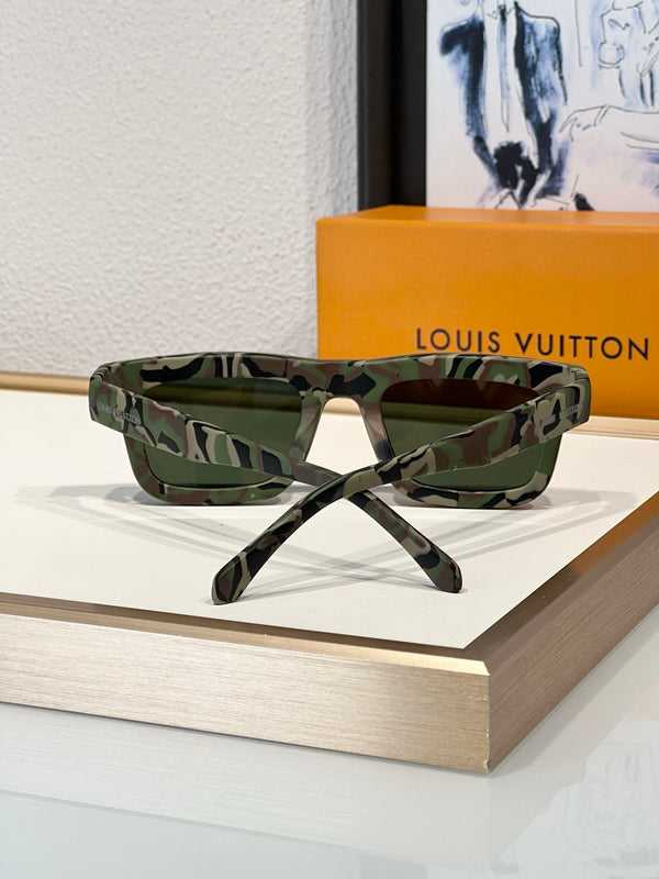 L&V Z2442U Super Vision Square Sunglasses pour femmes ✨