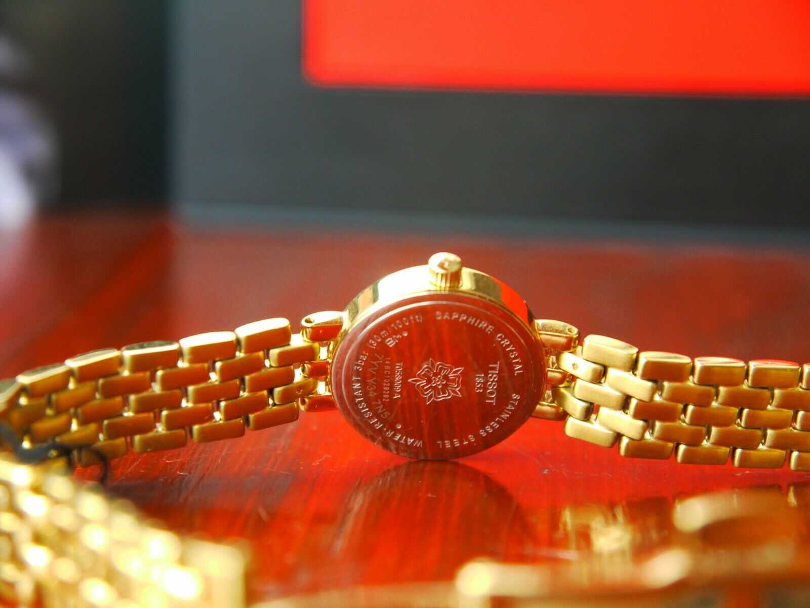 TÏSSÔT Lovely LADY 38-DIAMONDS Watch