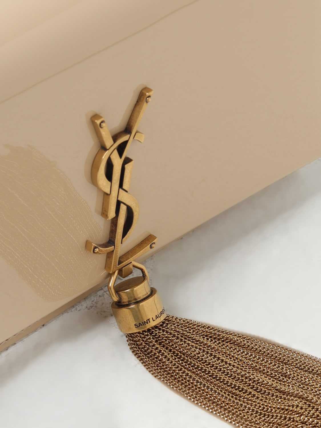 S@INT LAURENT
Sac porté épaule femme