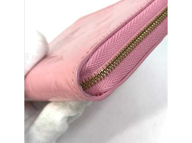 LV Portefeuille à compartiment pour pièces Monogram Verni Rose