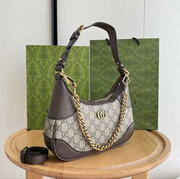 GG Marmont Crossbody Bag