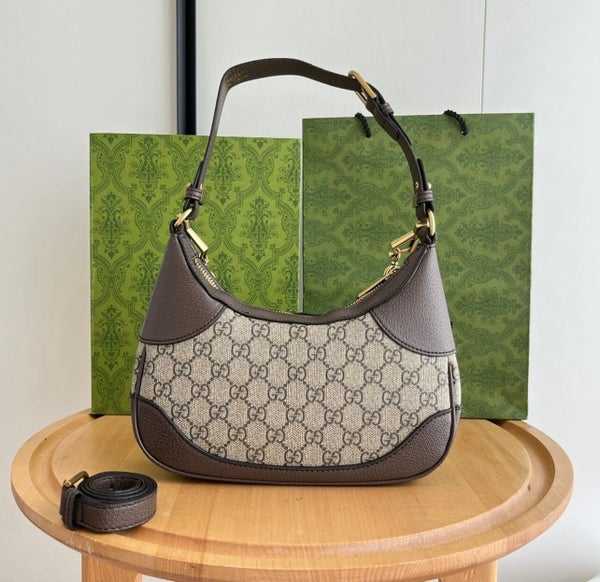 GG Marmont Crossbody Bag