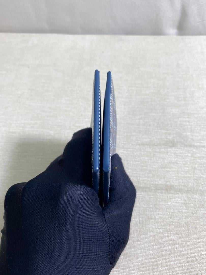 Gôyard
Portefeuille Victoire
Bleu