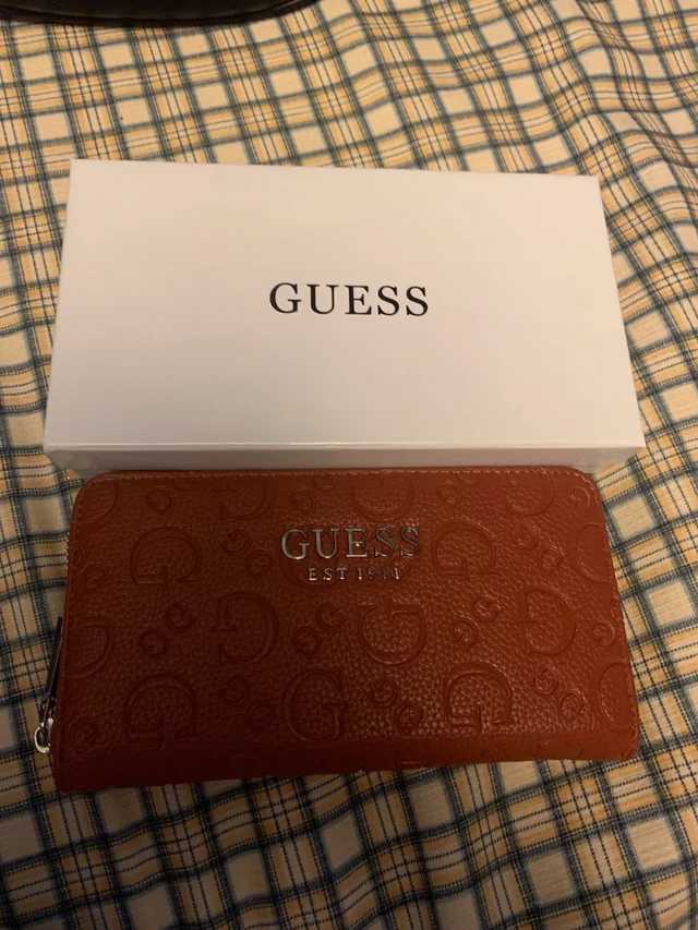 GÛESS Portefeuille pour femmes