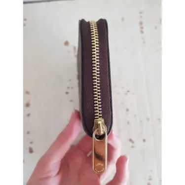 LV édition limitée Portefeuille zippé