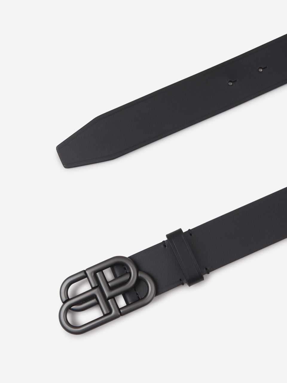 B@lenciaga
Monogram Leather Belt