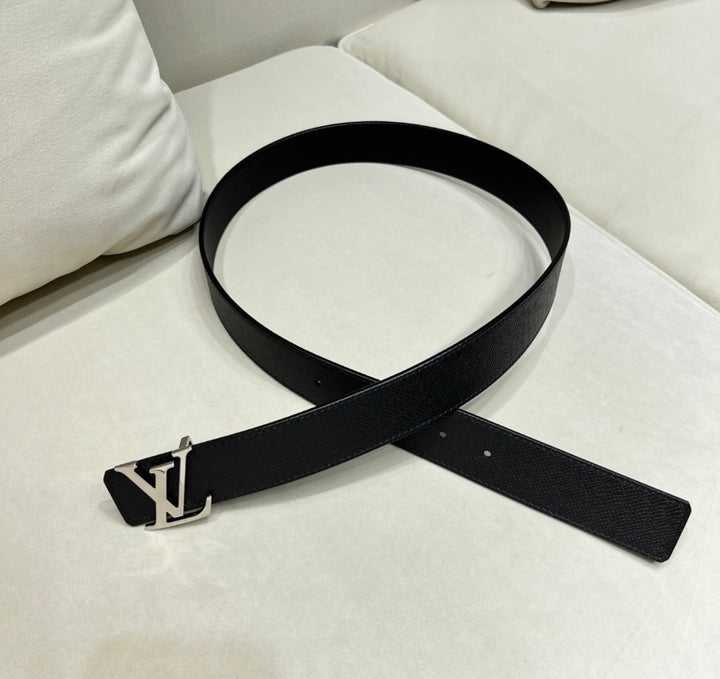 LV Initiales Leather Reversible Belt Black and Brown