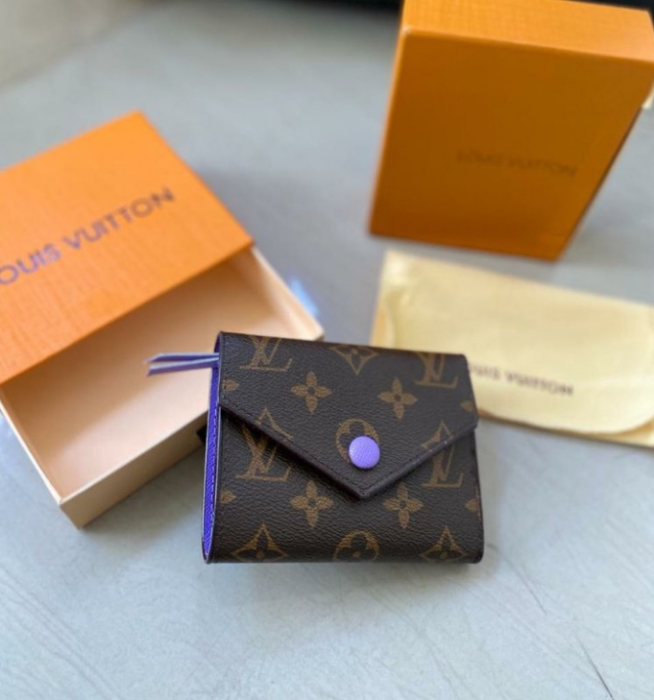 LV Portefeuille en toile Victorine