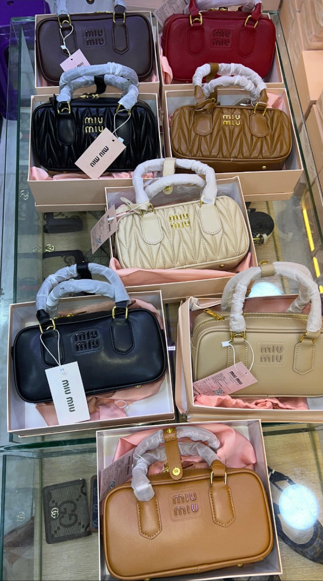 MIÛ MIÜ
sac Arcadie
