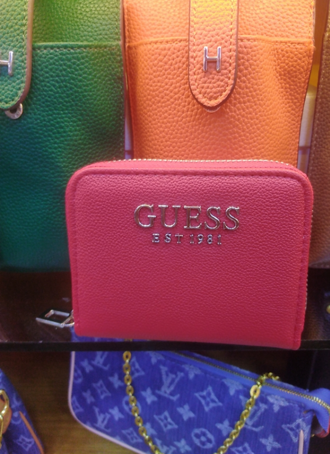 Gûess Laurel Mini Portefeuille Saffiano Red