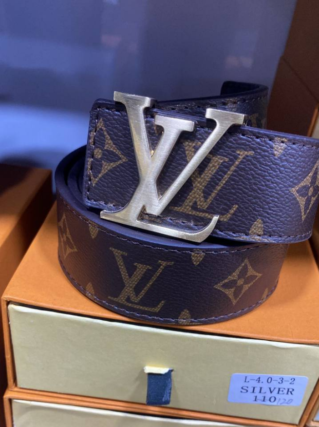 LV Belt INITIALES 30MM REVERSIBLE