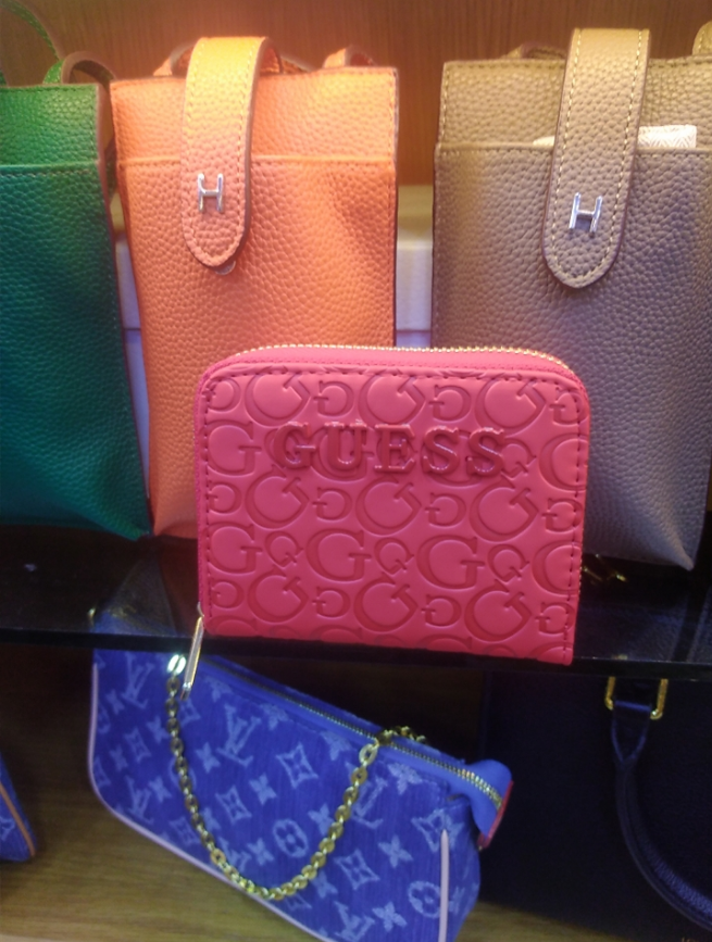 Gûess Bowie Debossed Zip-Around Wallet