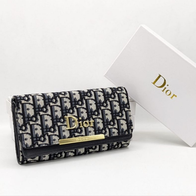 Christan Di*r Clutch Hand Purse