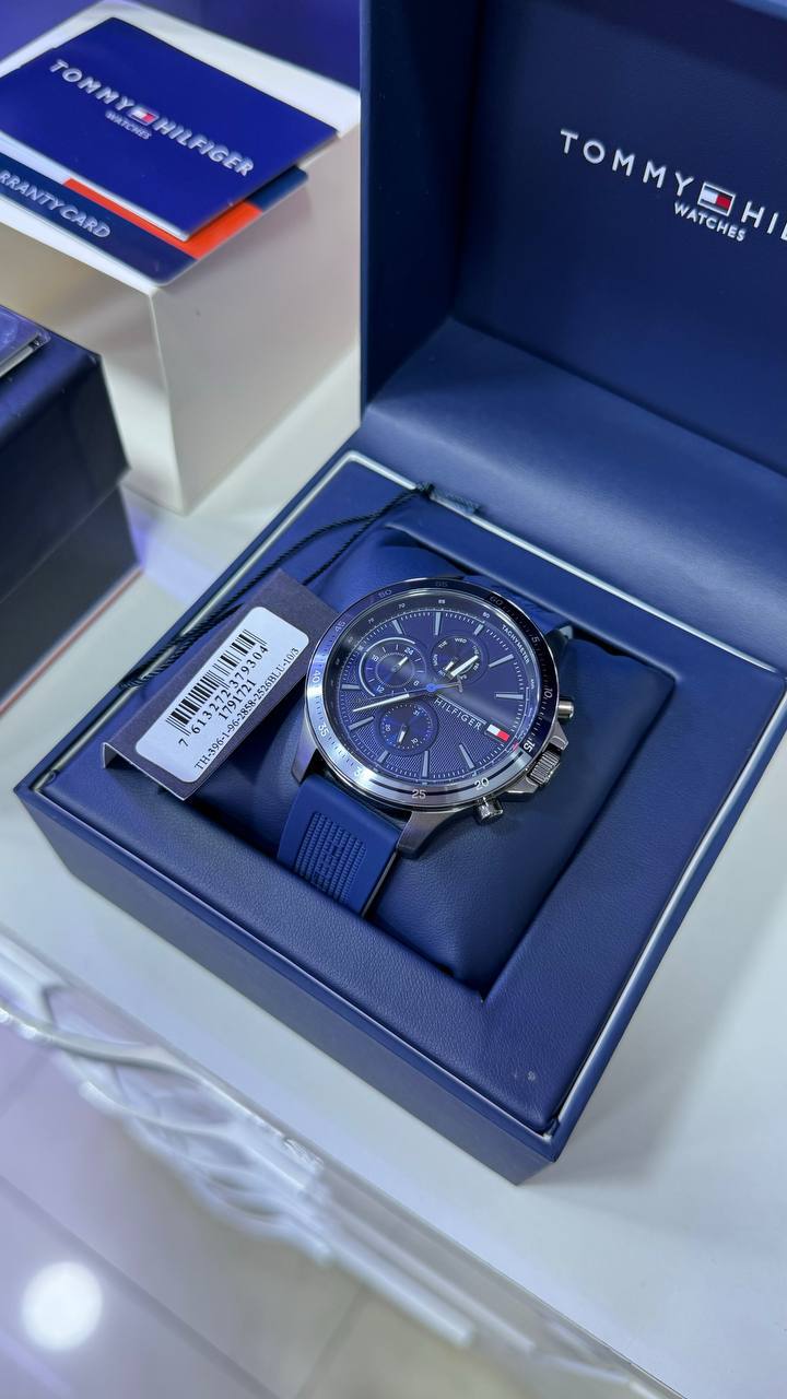 TMY Hilfiger Bank Montre Homme