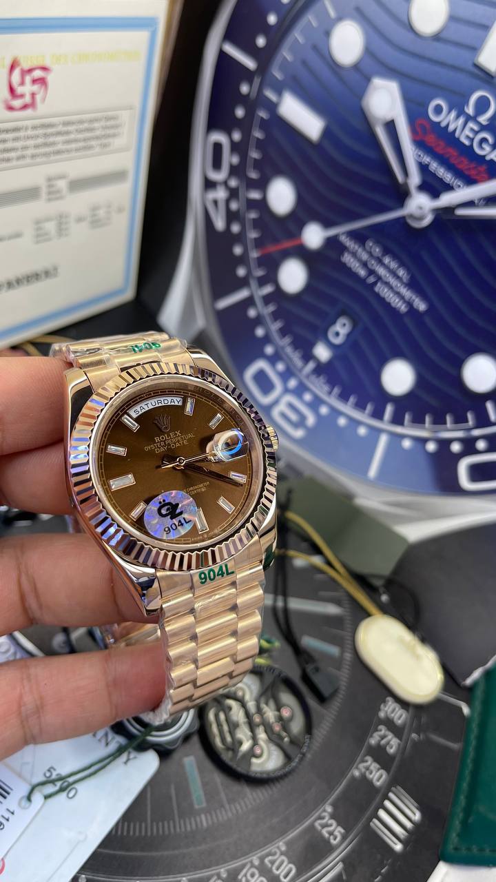 Rolex Day-Date 40 Everose Gold Chocolate Baguette Dial