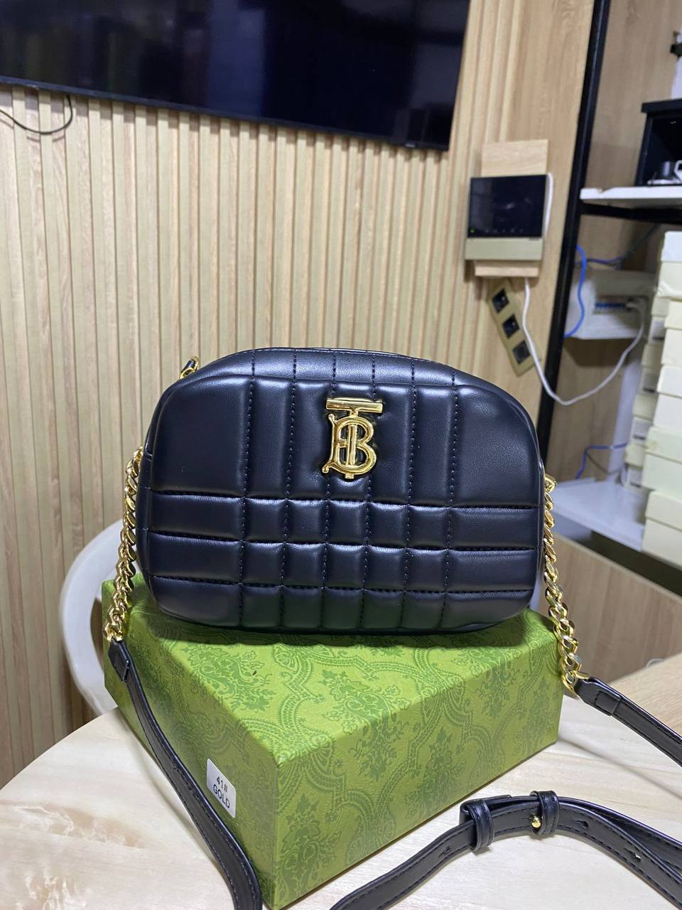 Bûrberrÿ
Mini Quilted Lambskin Lola Camera Bag