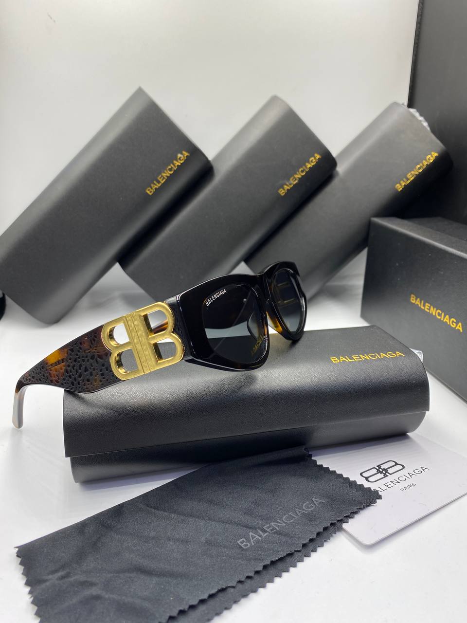 Lunettes B@lenciaga Ecaille Foncé femmes