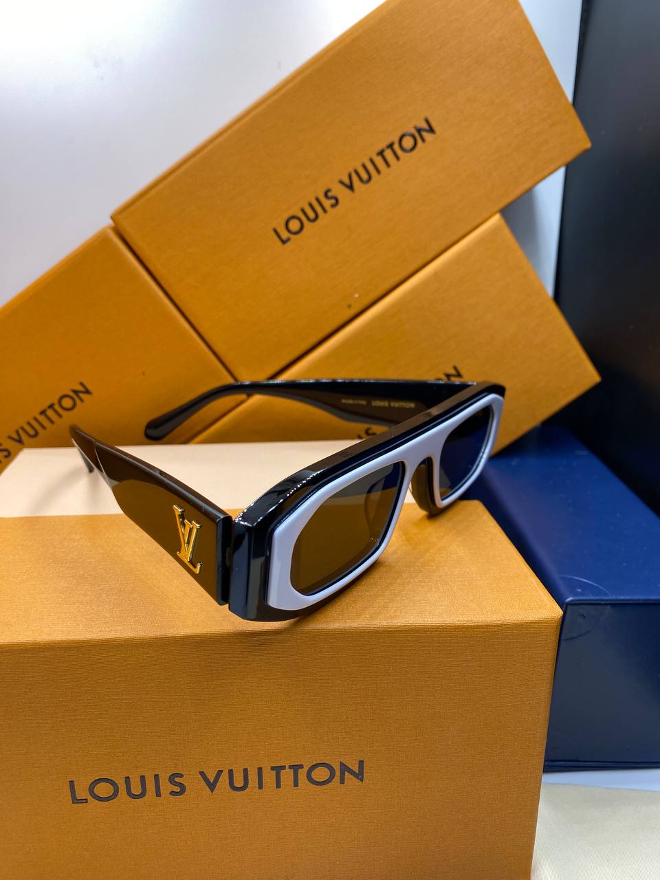 LV Lunettes de soleil pour femmes