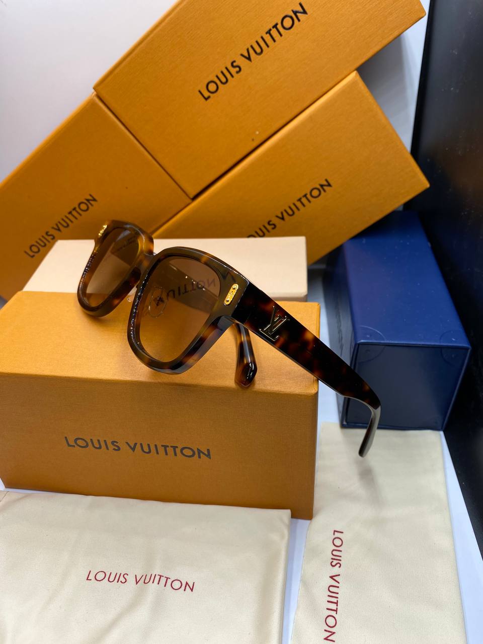 L&V Z2184U New LV Confidence Square Round Sunglasses pour femmes ✨
