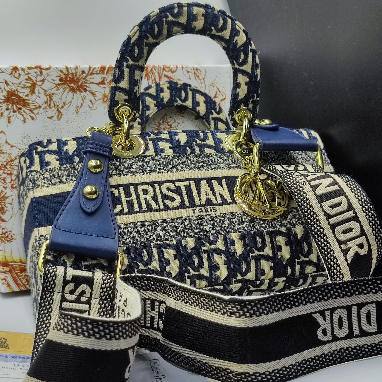 CHRISTI@N DIÔR Sac Book Tote East-West à bandoulière