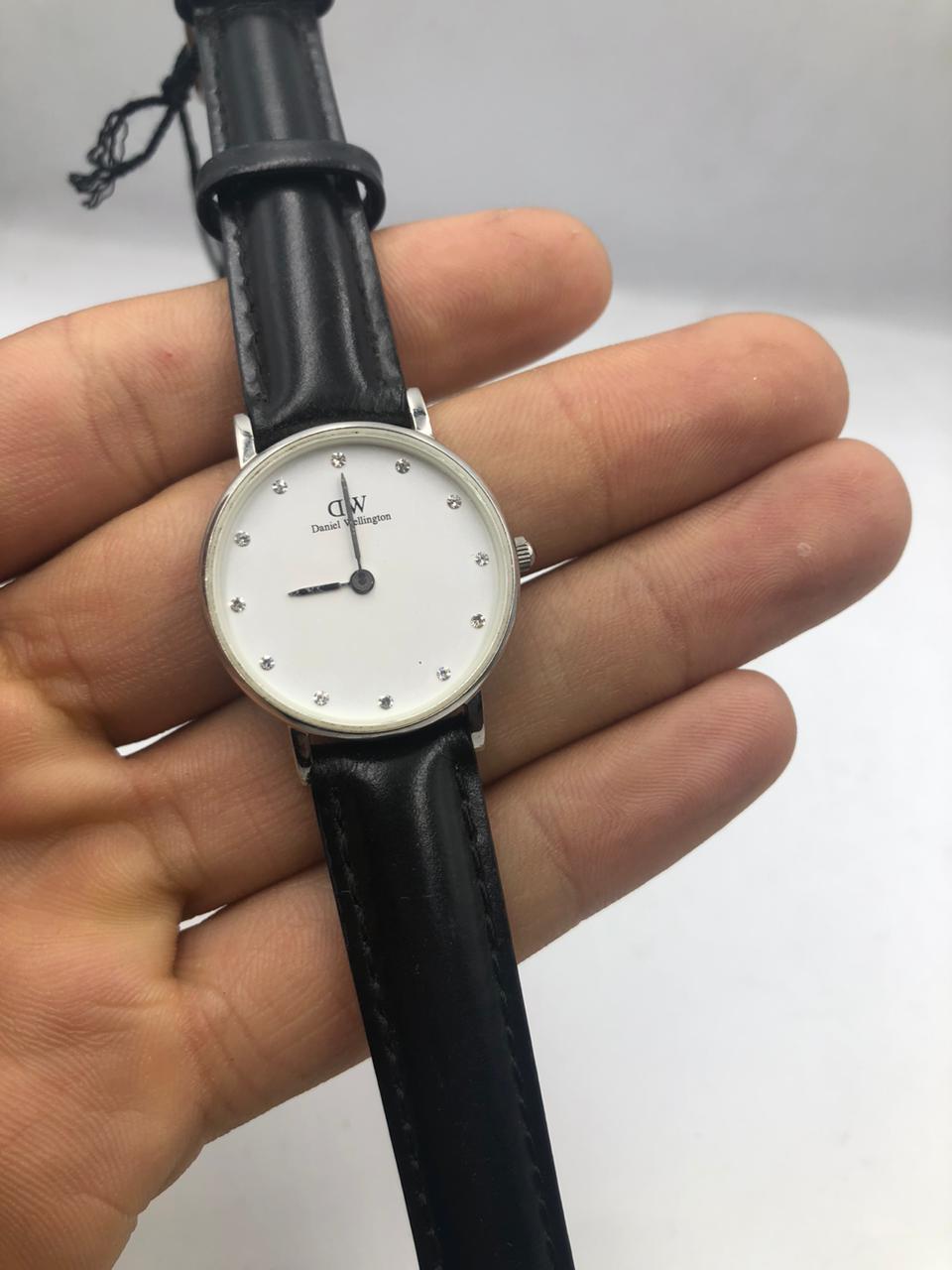 DW Classy Sheffield watch