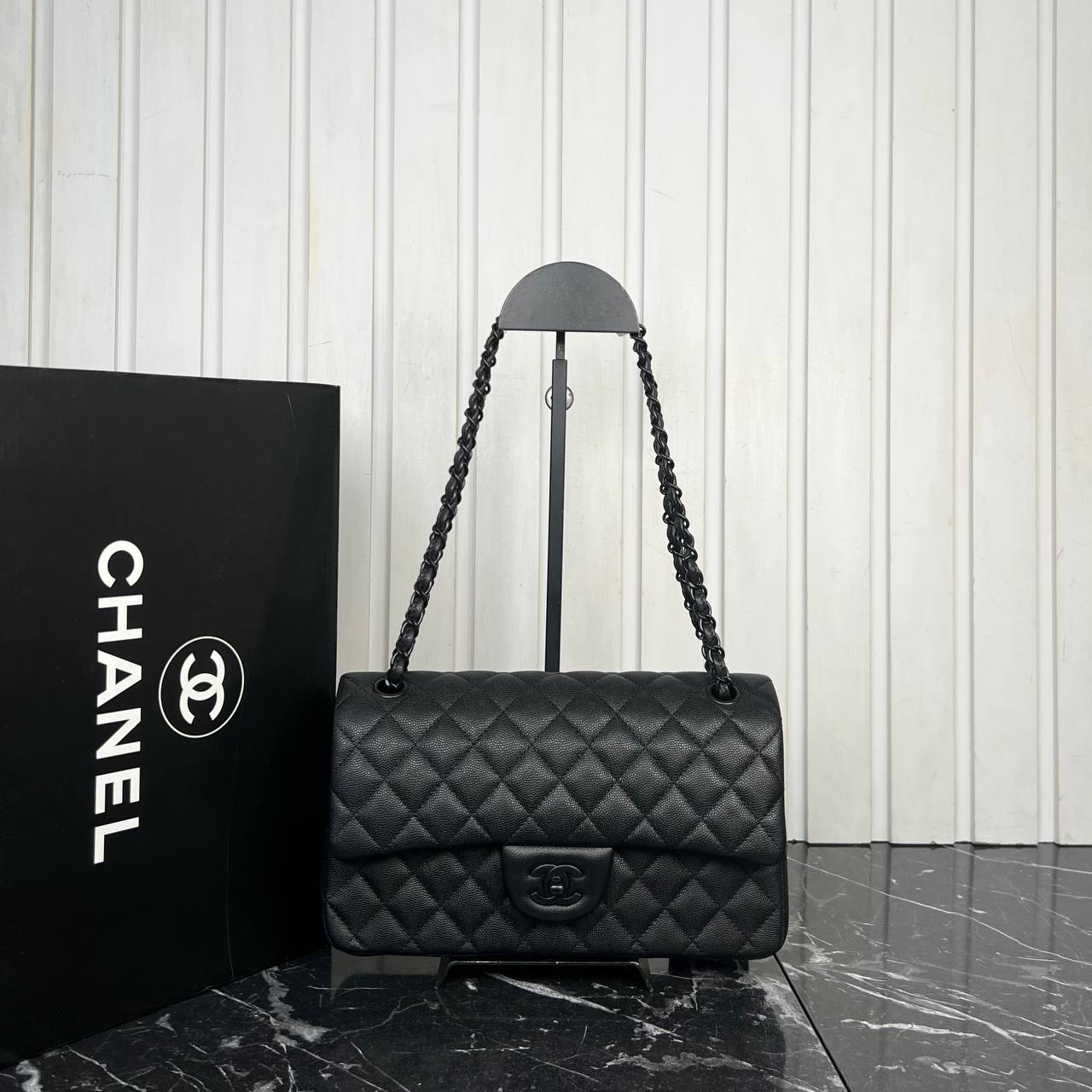 Ch@nel
2018 Black Calfskin Medium Classic Double Flap Bag