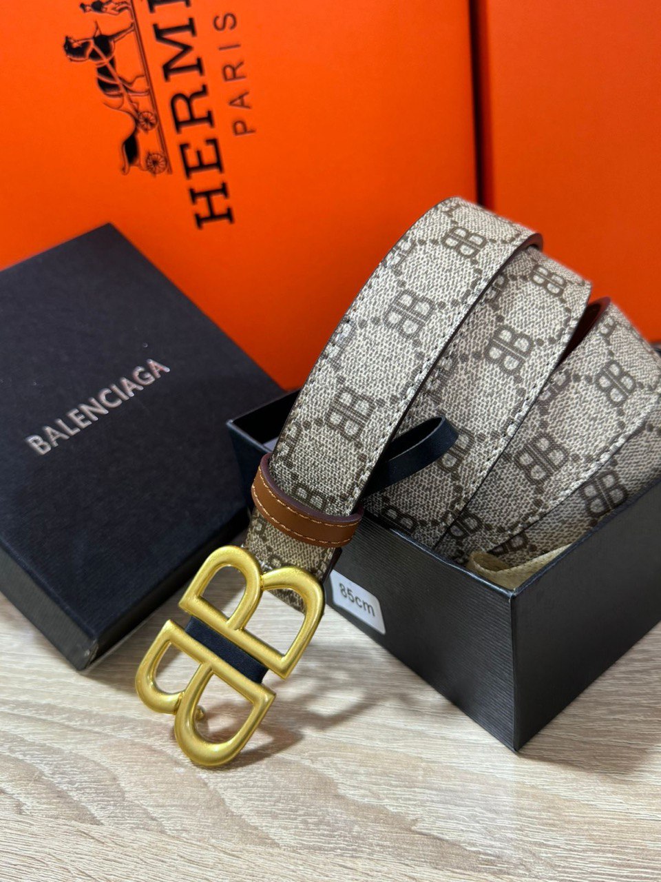 B@lenciaga
Ceinture Balenciaga, Marron T.95
