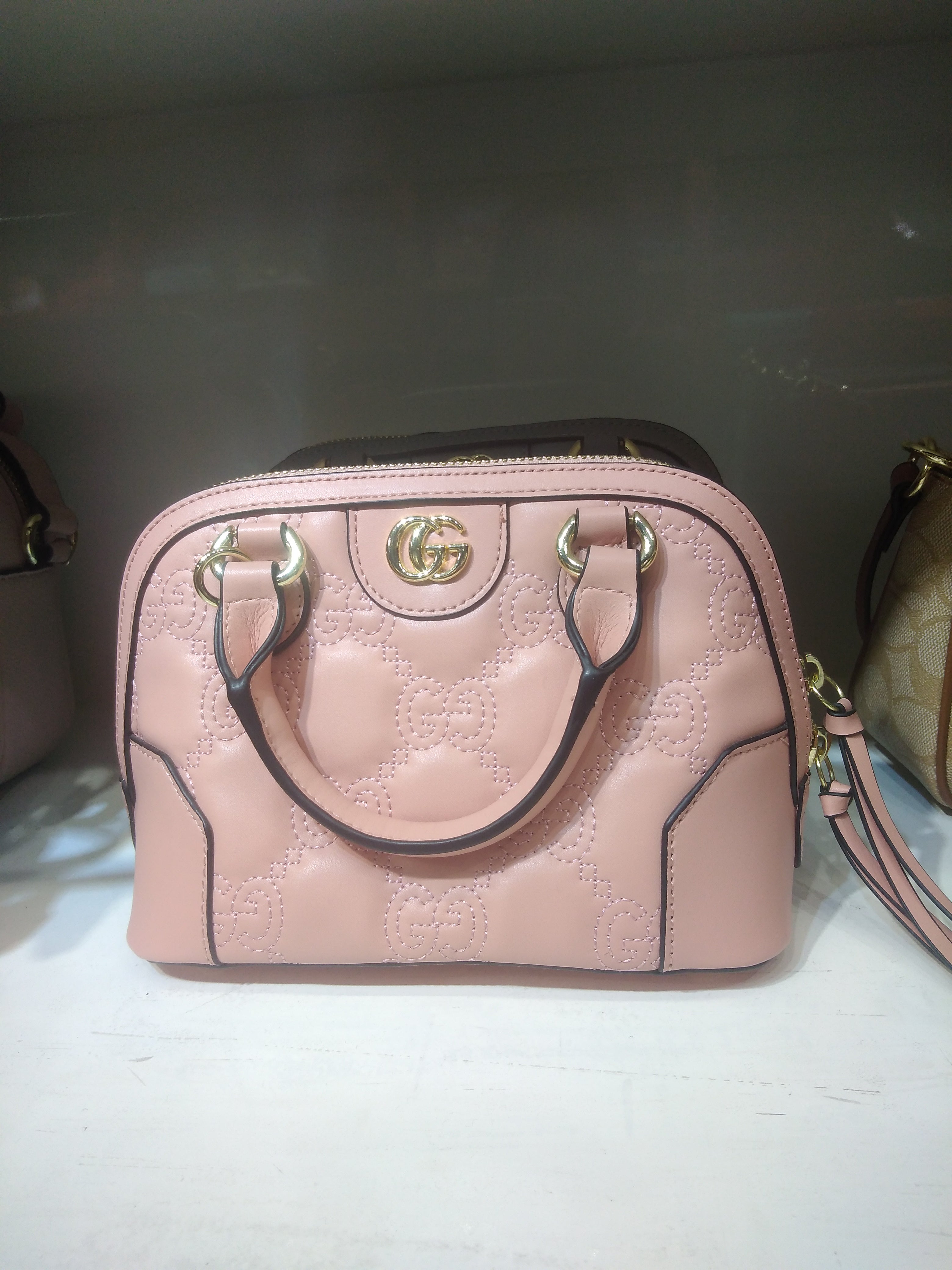 GG Logo Plaque Quilted Shoulder Bag