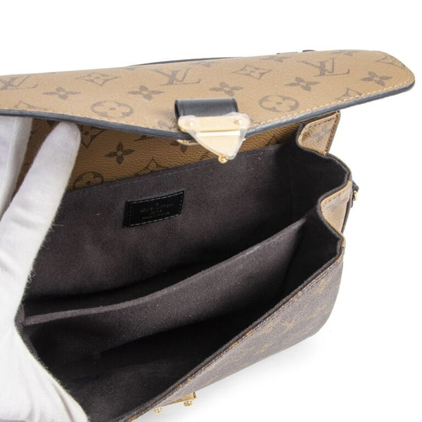 LV Pochette Métis Bag