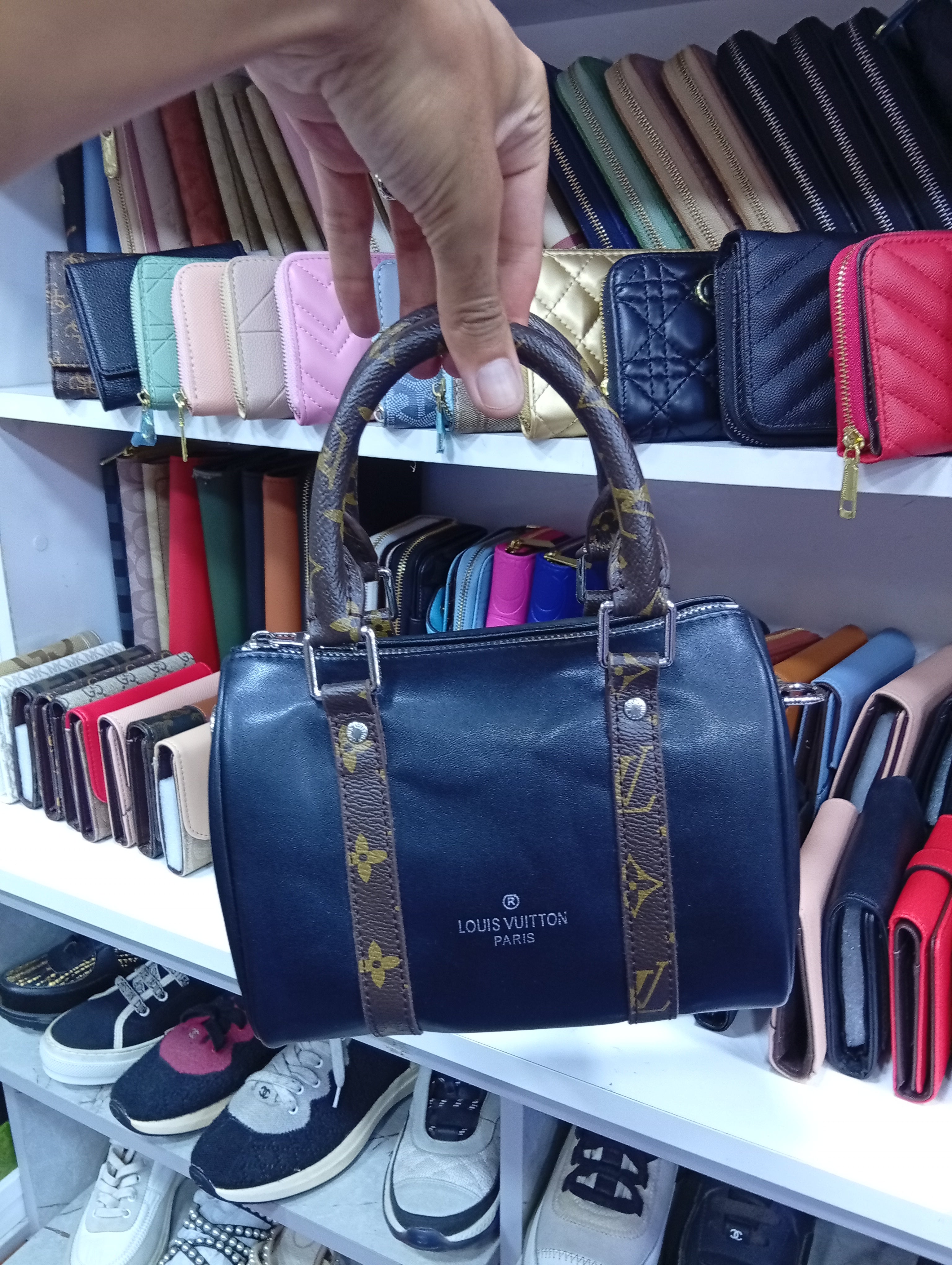LV Monogram Sac à bandoulière Sac – Noir Élégance