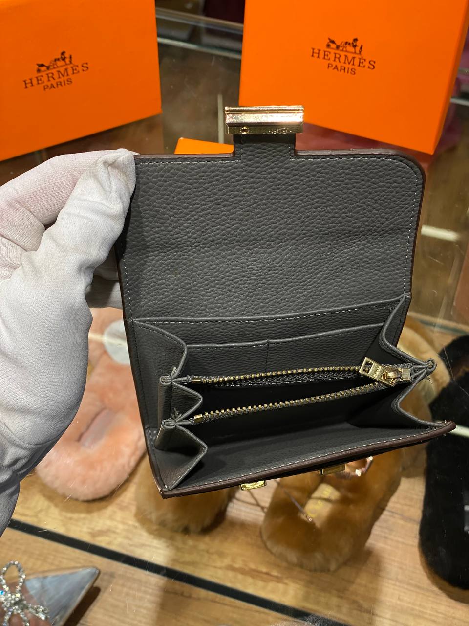 HRMS Constance Slim wallet