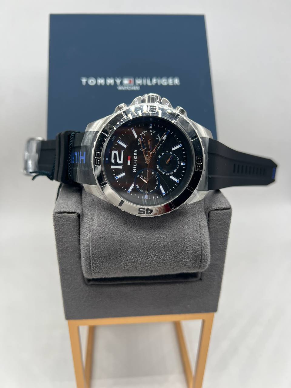 Montre TOMMY HILFIGER pour homme,1791143