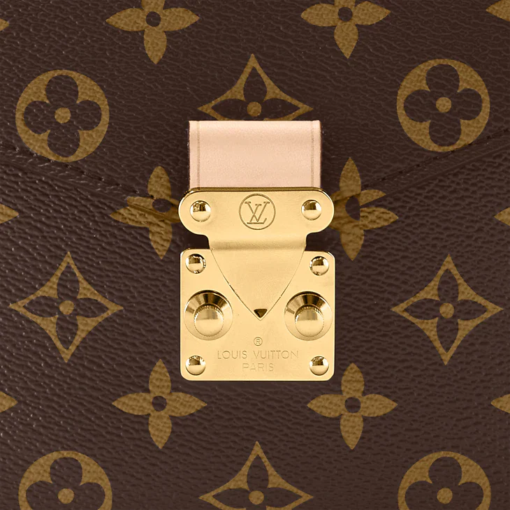 LV Pochette Métis En cuir