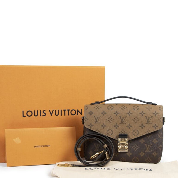 LV Pochette Métis Bag