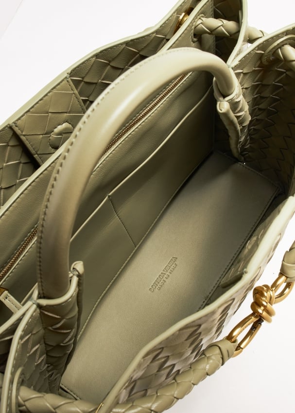 BÔTTËGA VÊNËTA
Andiamo bag