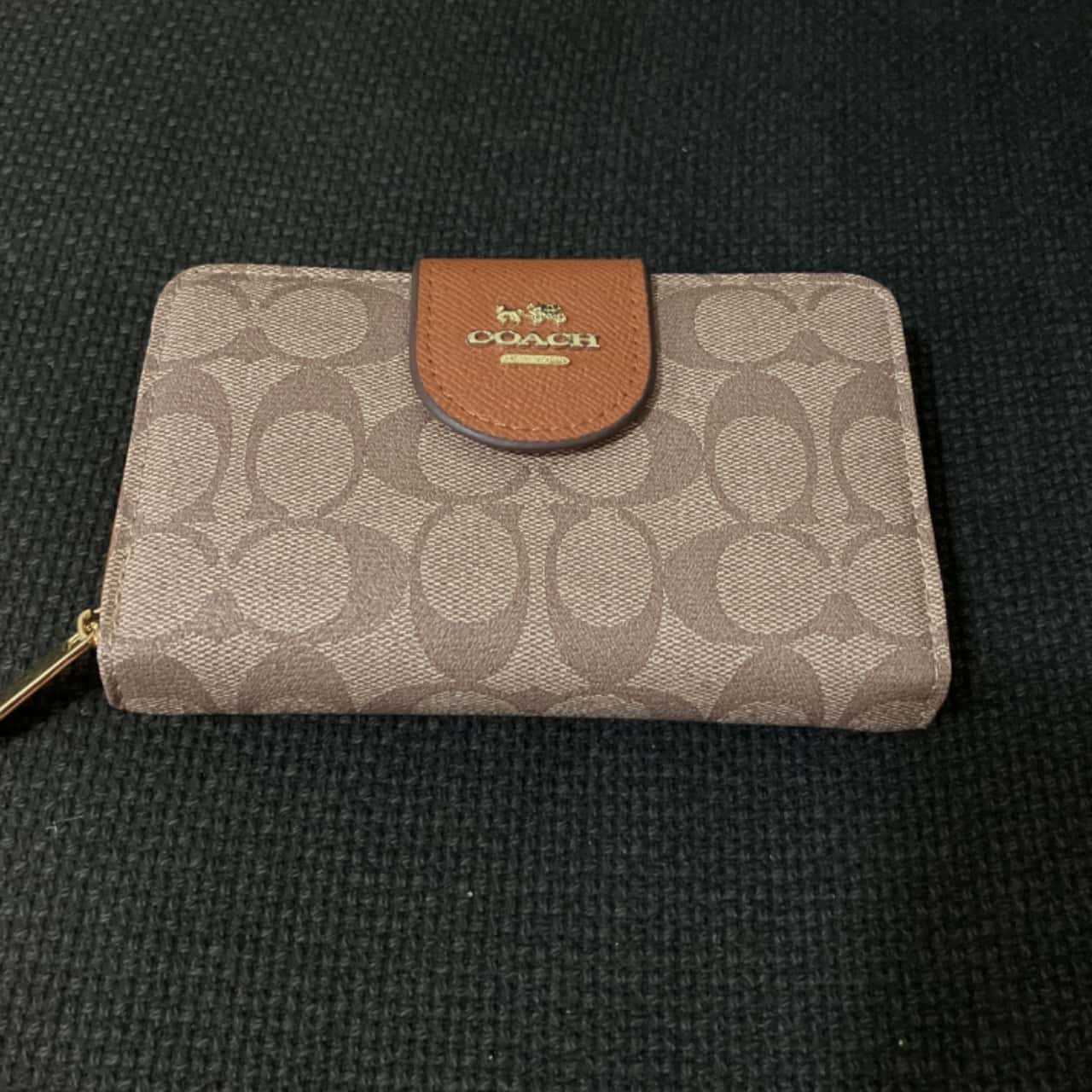 Bali Co@ch Women's Purse/Wallet