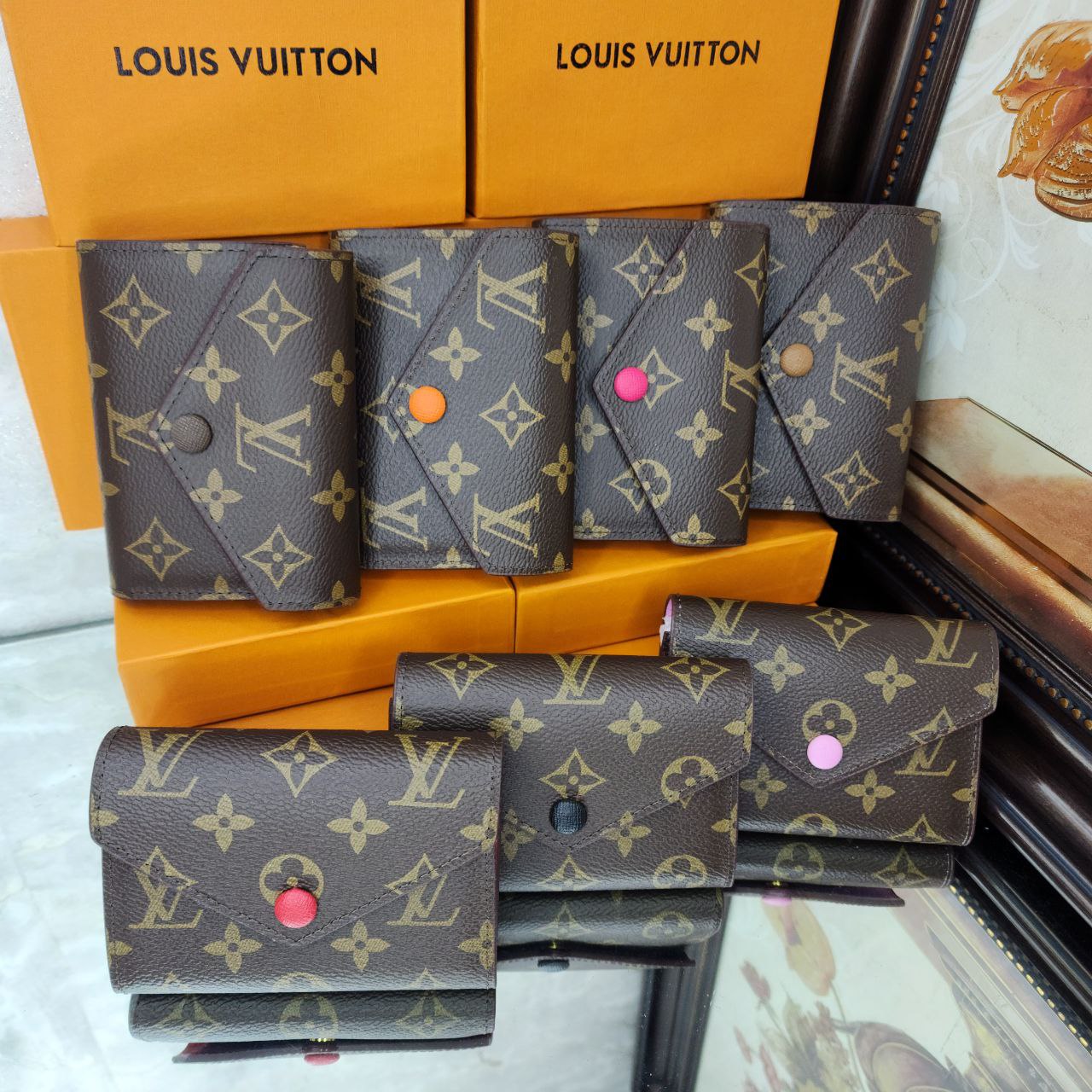 LV Porte-monnaie Louis Vuitton Toile enduite Monogramme Marron