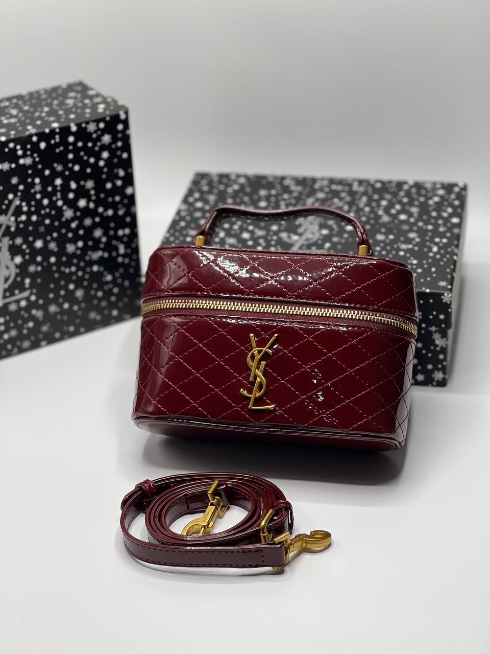 YSL GABY VANITY VERNI
BLACK