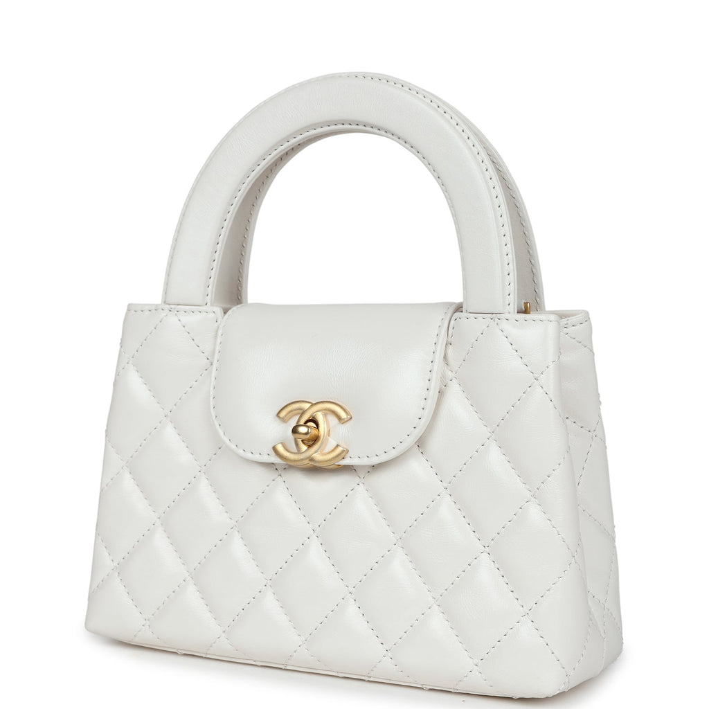 Petit sac cabas Ch@nel Kelly de veau vieilli blanc brillant